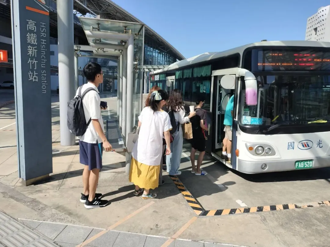 竹市府「縣市先導公車計畫」獲核定，全市首條全電動公車路線明年啟用。（新竹市府提供）