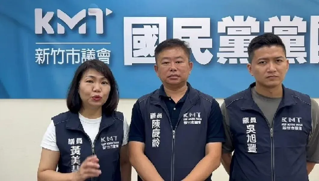 國民黨新竹市議會黨團怒轟綠營側翼網軍別新竹棒球場事件來替林智堅洗白。(圖/國民黨新竹市議會黨團提供)