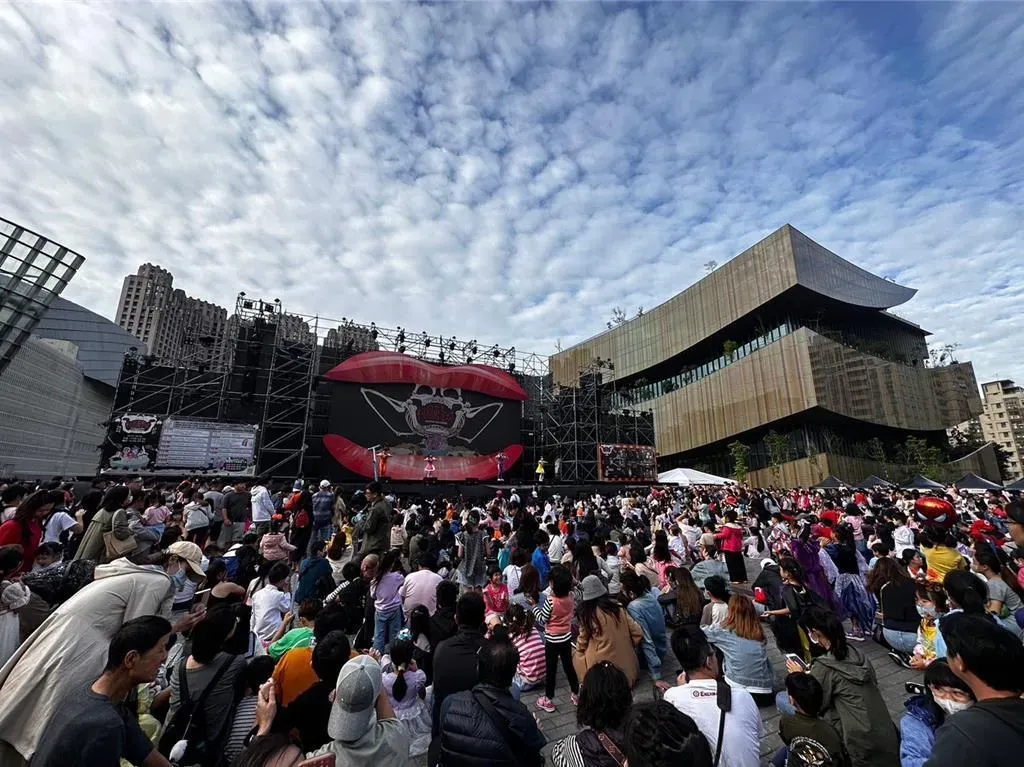 桃園萬聖城開城前2日已吸引逾30萬人次到訪。(圖/觀旅局提供)