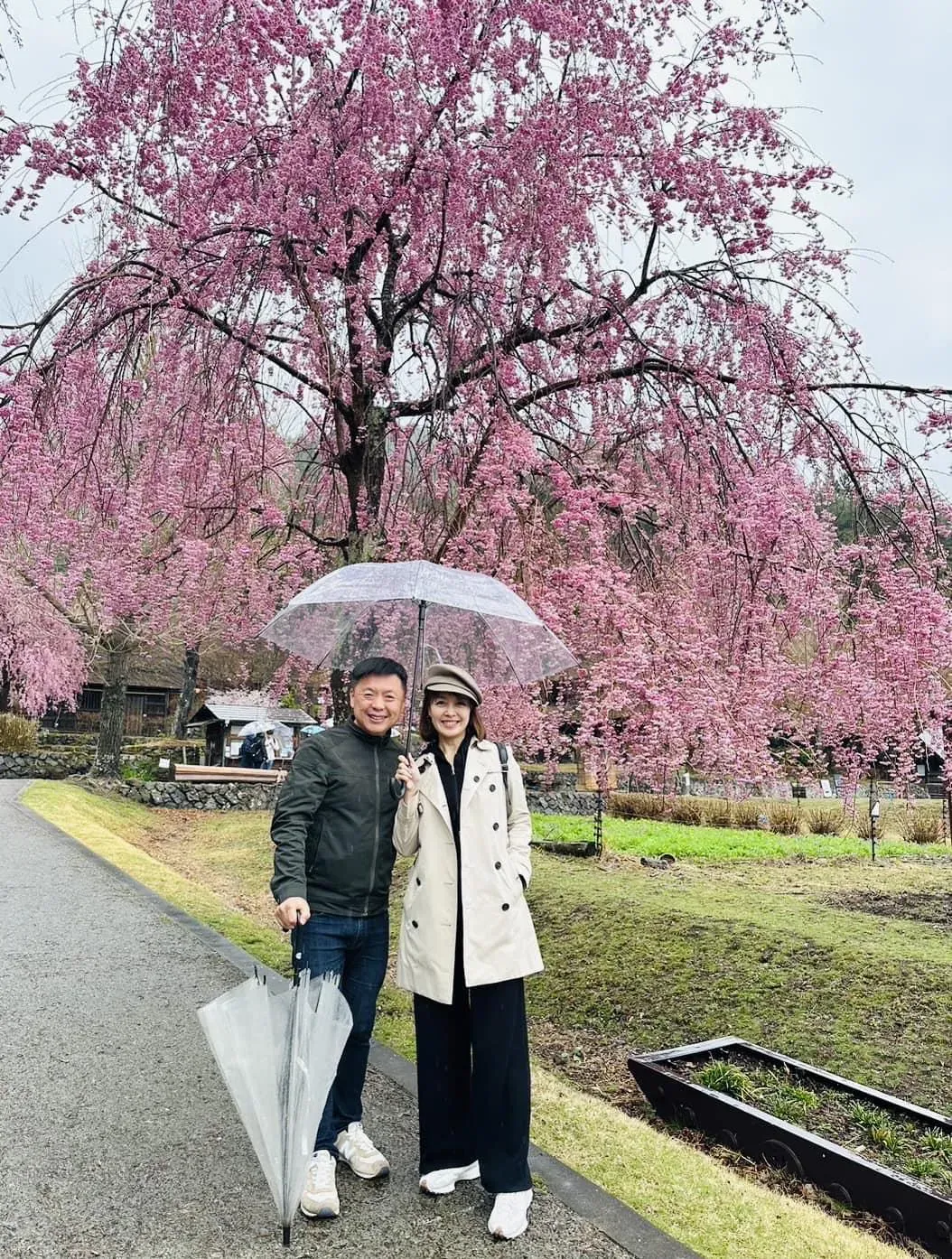 趙天麟與老婆丁雅婷。(圖/翻攝趙天麟臉書)