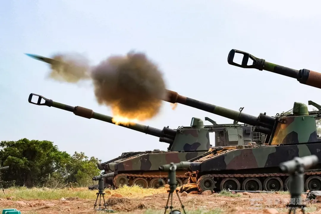 陸軍M109 A2A5型自走砲。(圖/軍聞社)