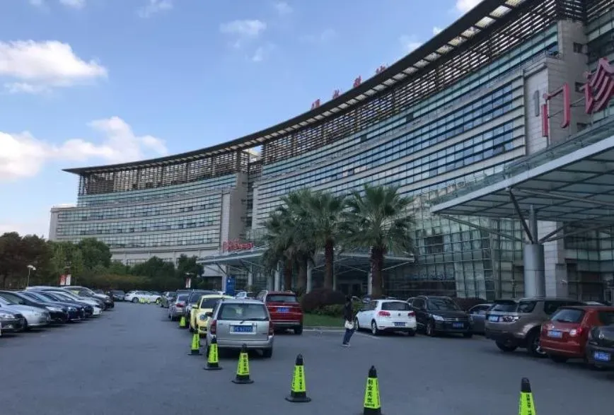 傳李克強送至上海曙光醫院搶救。（圖／翻攝百度）