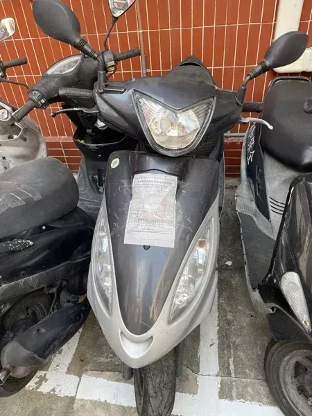 2016年的光陽機車無定底價，1元起標。（圖／台南分署提供）