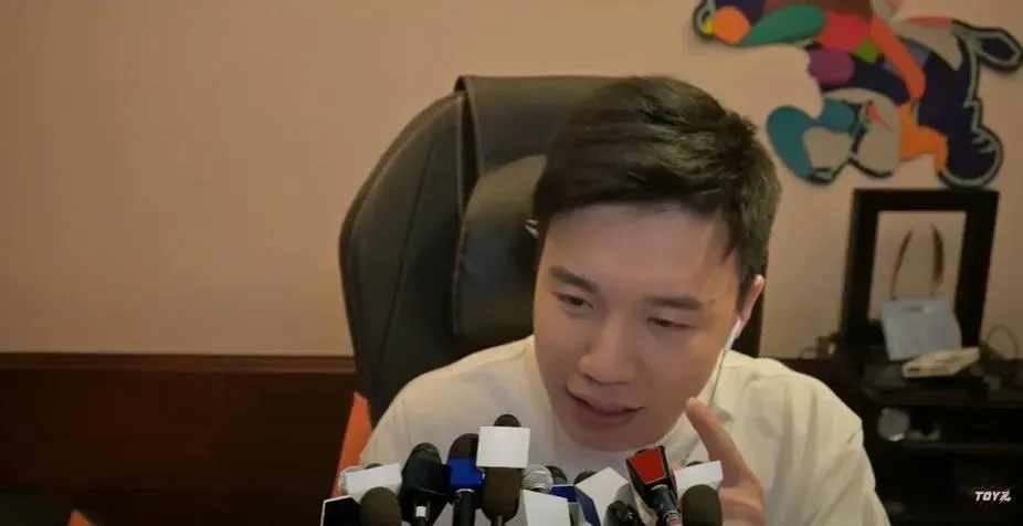 過來人TOYZ(劉偉健)6日直播表示,為何不驗毛。(圖/翻攝當事人YT)