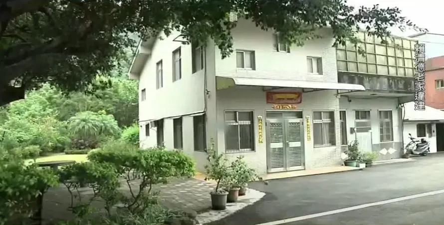 賴清德萬里老家違建。(圖/中天新聞)