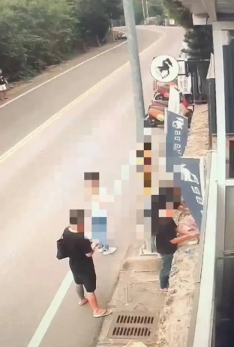 2男1女在小琉球街邊吸毒。（圖／警方提供）