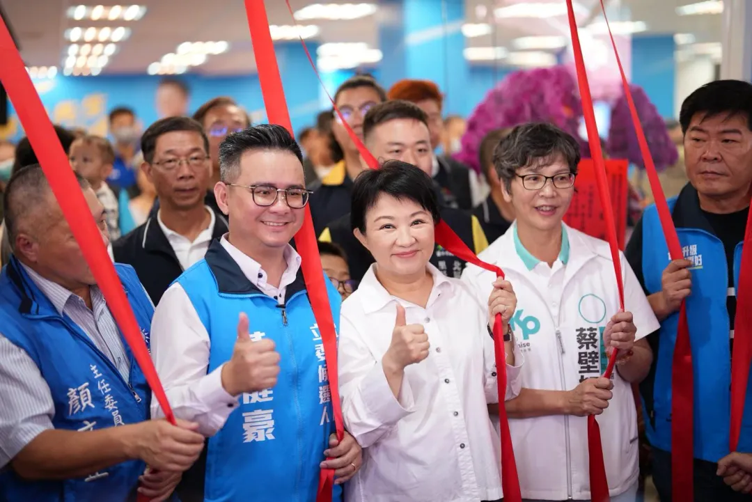 盧秀燕、蔡壁如為黃健豪站台。（圖/黃健豪競選服務處提供）
