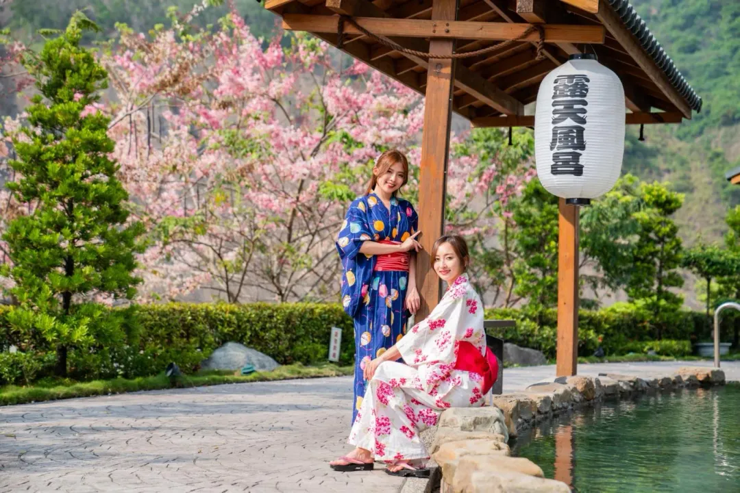 參加音樂活動,順道享受寶來及不老溫泉區的美人湯。(圖/高雄觀光局)