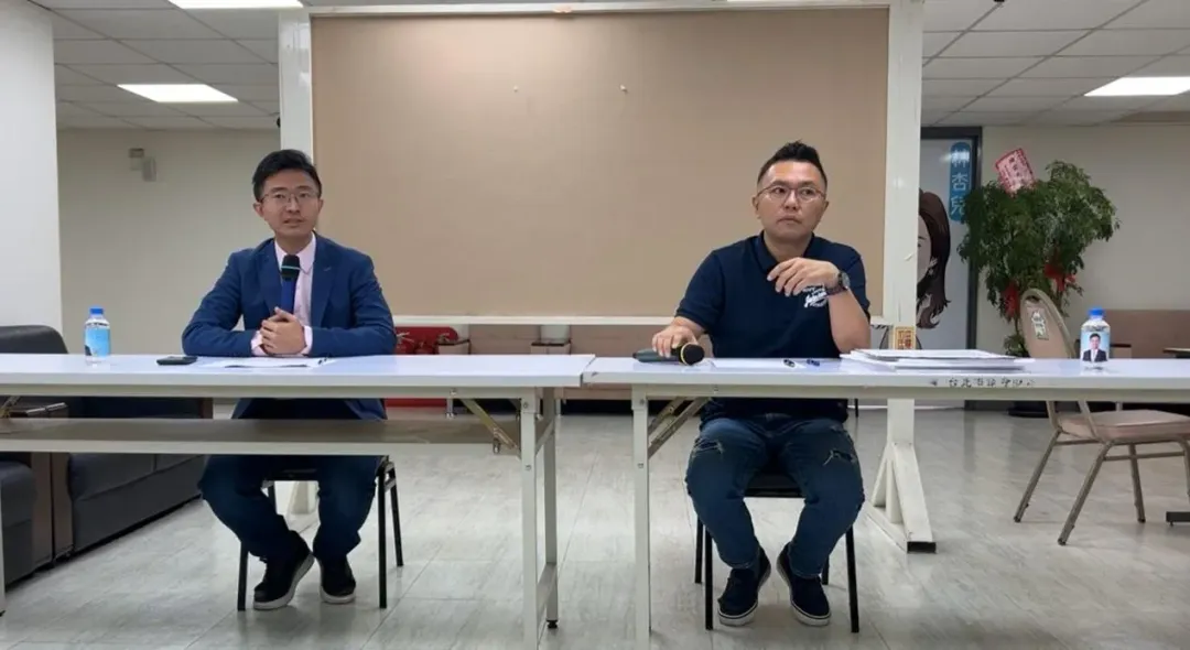 侯漢廷和張斯綱今日中午兩人直接面對面對談。(圖/張斯綱臉書)