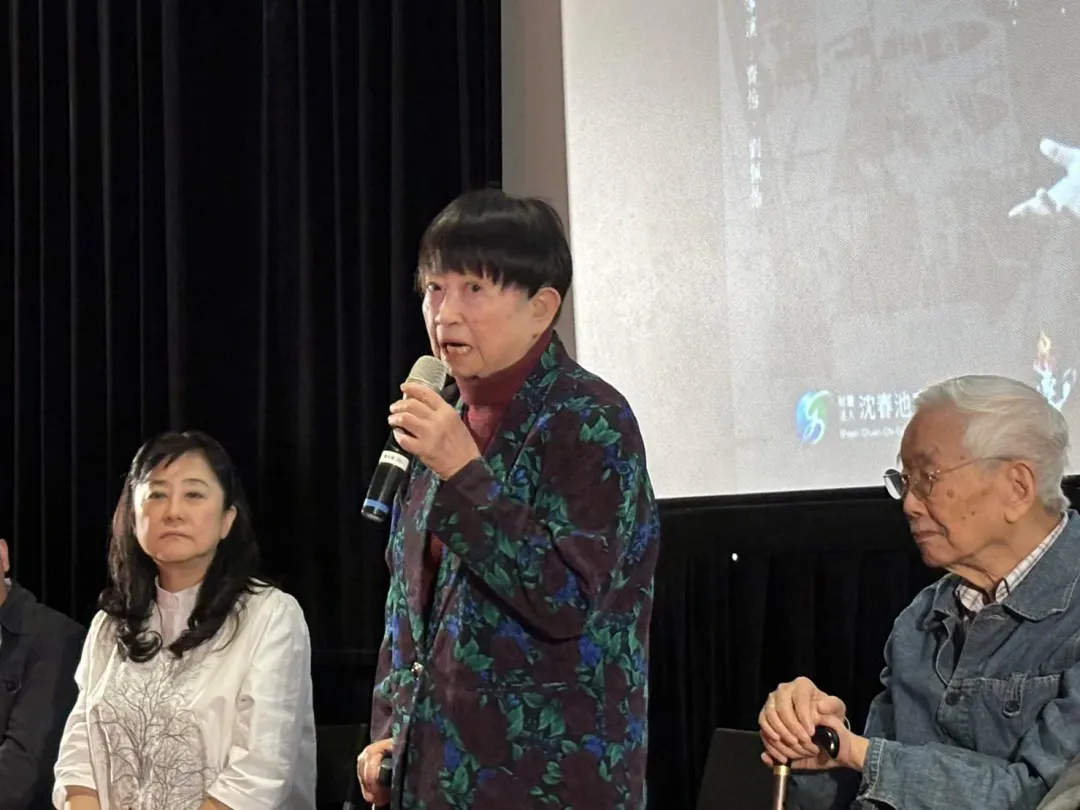 張曉風說，外省第一代受了很多委屈，合在一起卻成就了歷史上不曾有過的環境。（圖／沈春池文教基金會提供）
