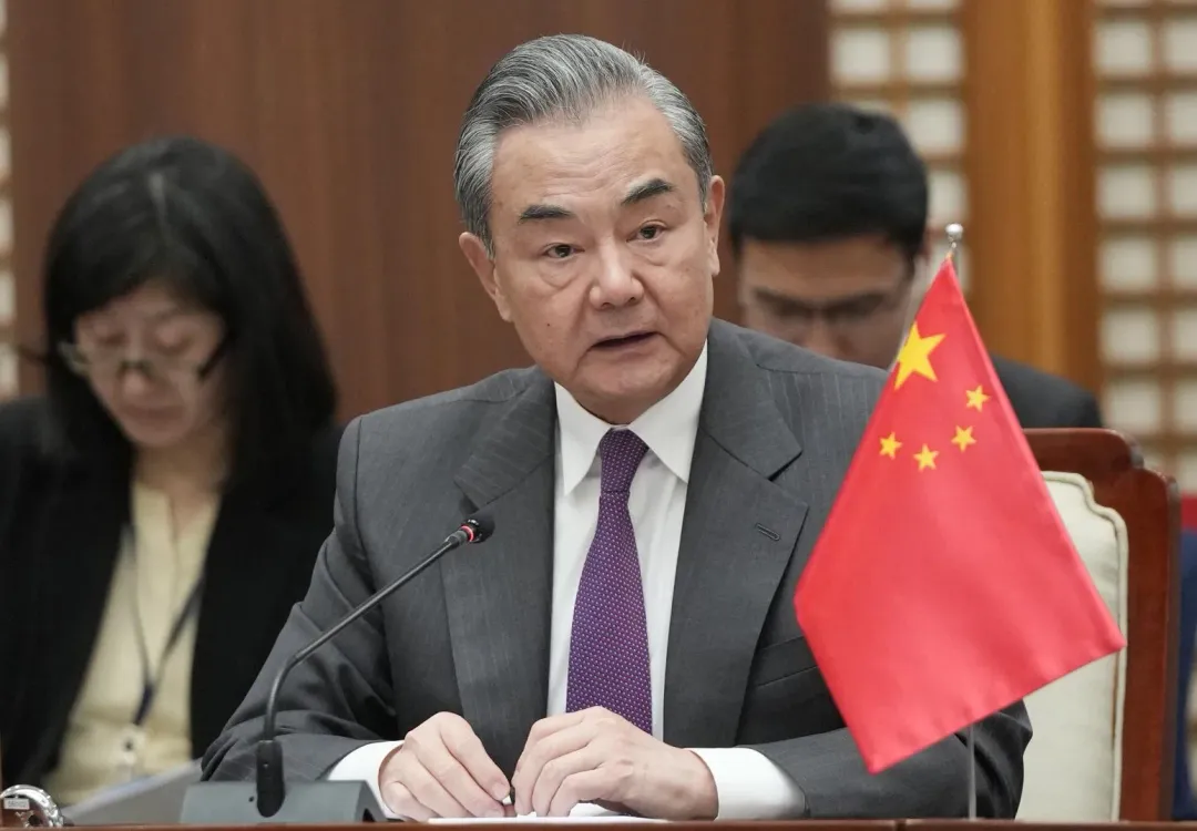 王毅稱確認中韓戰略合作夥伴關係定位，願持續沿著這一方向向前推進。（圖／美聯社）