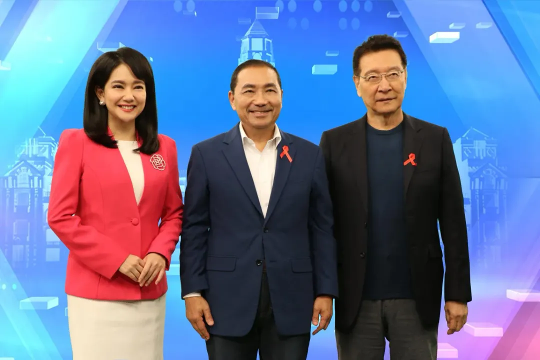侯康配接受中視主播哈遠儀專訪（攝自中天新聞）