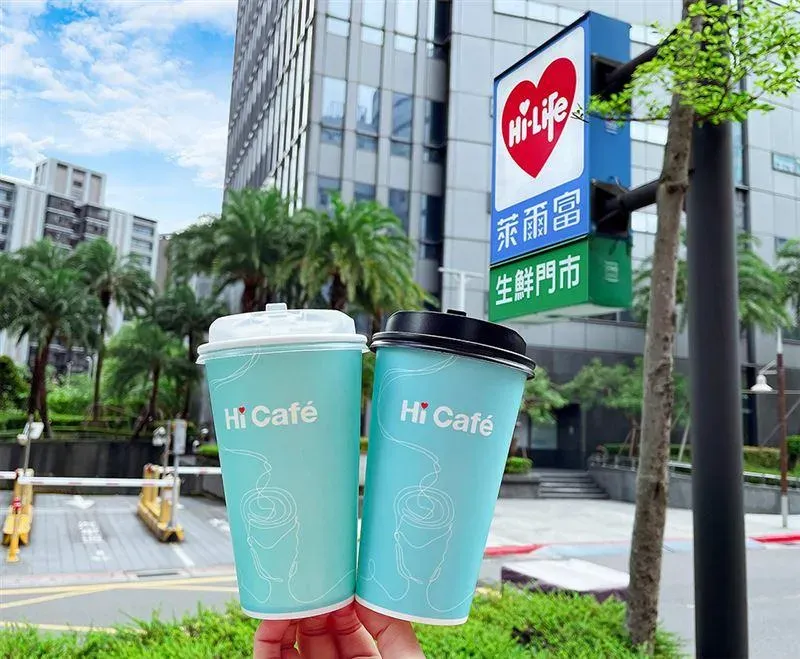 Hi Café中杯熱美式咖啡「買12送12」。（圖／萊爾富提供）