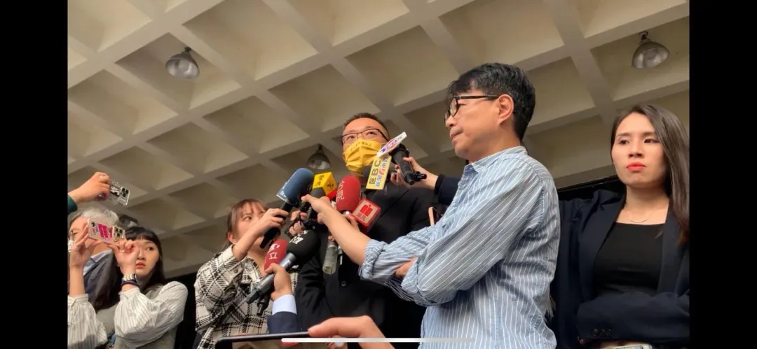 鍾沛君遭強吻案，朱學恒遭判1年2月徒刑（攝自中天新聞）
