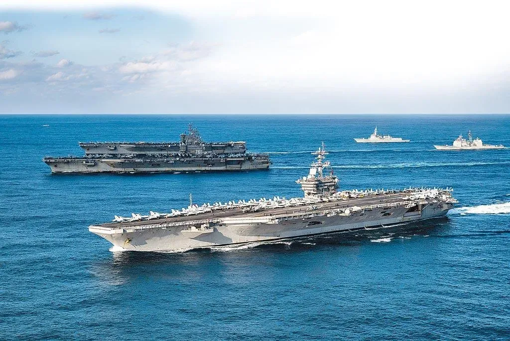 美國航空母艦雷根號(示意圖/翻攝微博)