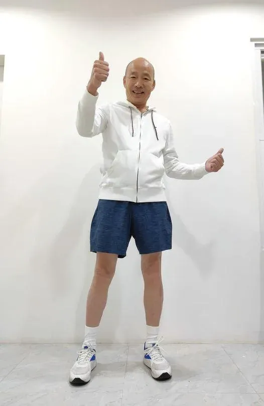 韓國瑜回應「勇腳挑戰」。（圖／翻攝韓國瑜臉書）