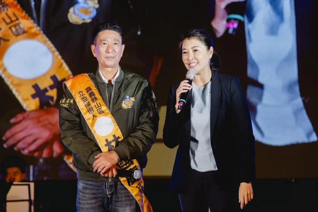 許淑華(右)親自出席替林國慶助選(左)。(圖/林國慶提供)