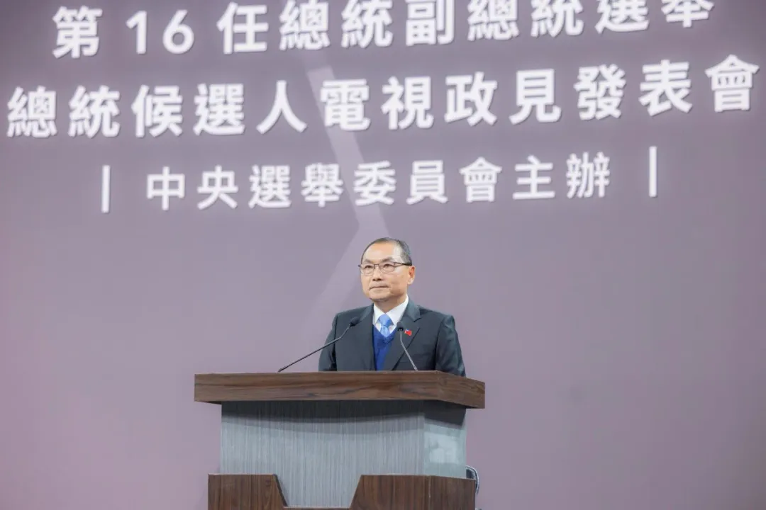 世新大學傳播博士學程教授游梓翔認為,侯友宜昨天在首場總統政策發表會上,表現讓人驚艷。(圖取自侯友宜臉書)