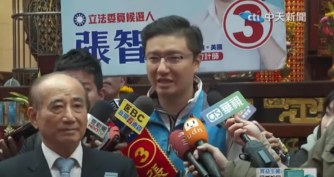 王金平到中和幫立委候選人張智倫輔選。(圖/中天新聞)