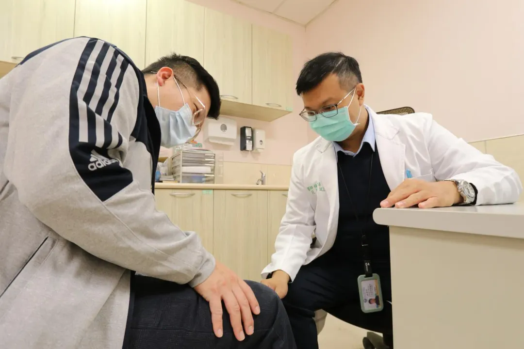林軒任主任提醒骨質疏鬆民眾更要謹慎服用保健食品，以免惹病上身。（圖／亞大醫院提供）