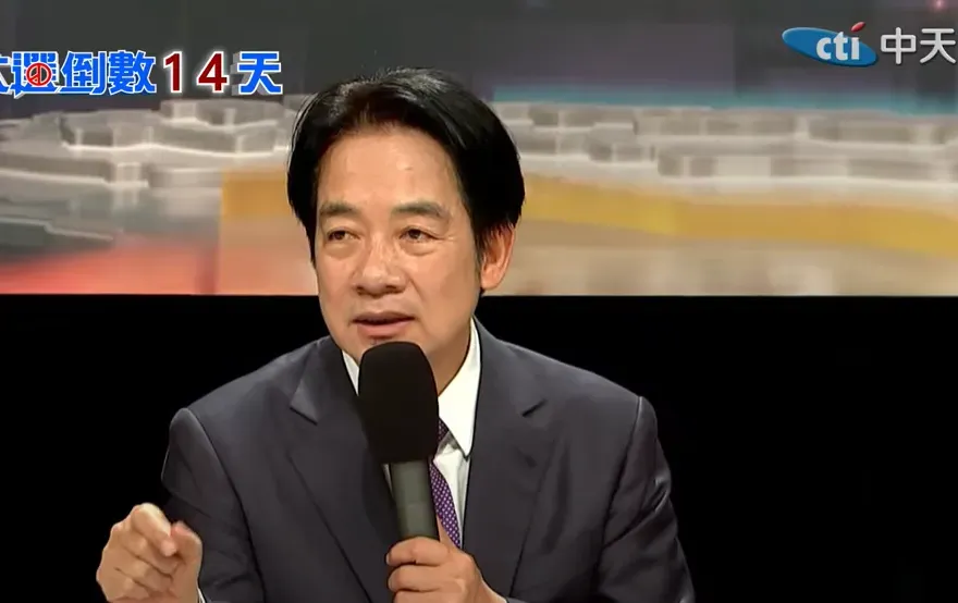 賴清德稱「把中華民國當作是兩岸的護國神山,是要給台灣帶來災難」,柯文哲表示蔡英文一定氣得快要吃普拿疼(攝自中天新聞)