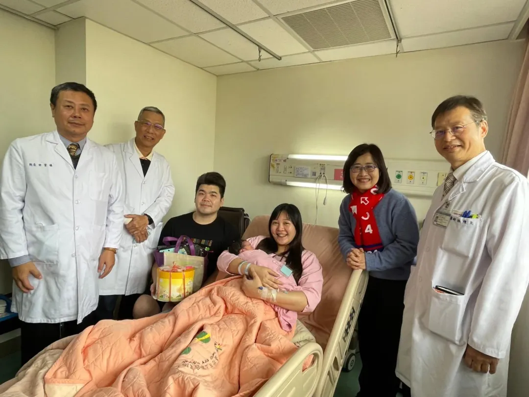 臺北市立聯合醫院婦幼院區喜迎元旦寶寶,截至今(1)日上午9時為止,出生人數1女2男共計3名。(圖/臺北市立聯合醫院提供)