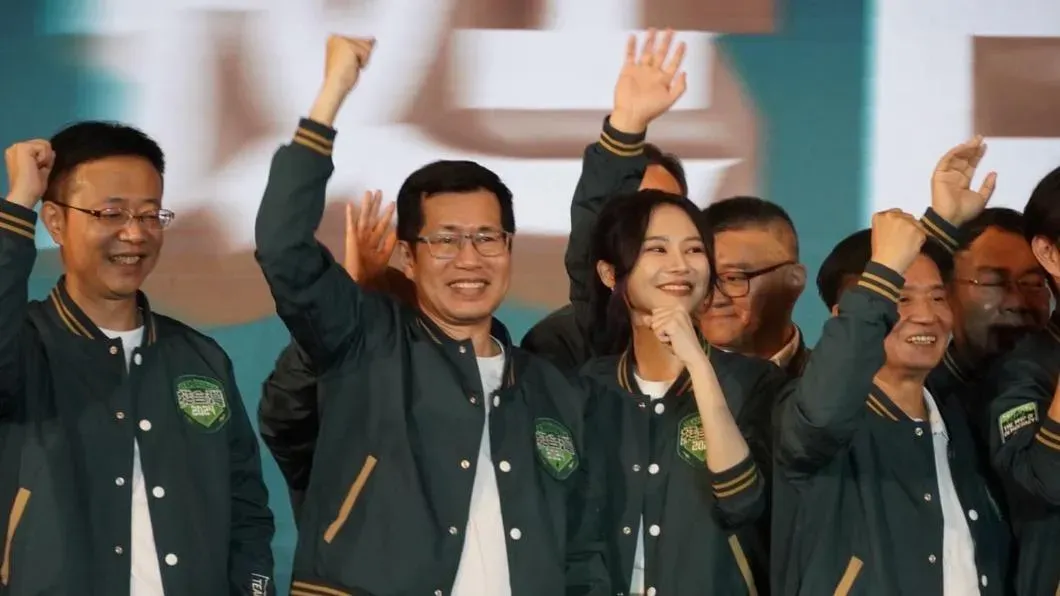民主要前進,代議士應以民意為優先而非黨意(圖/翻攝自羅致政臉書)
