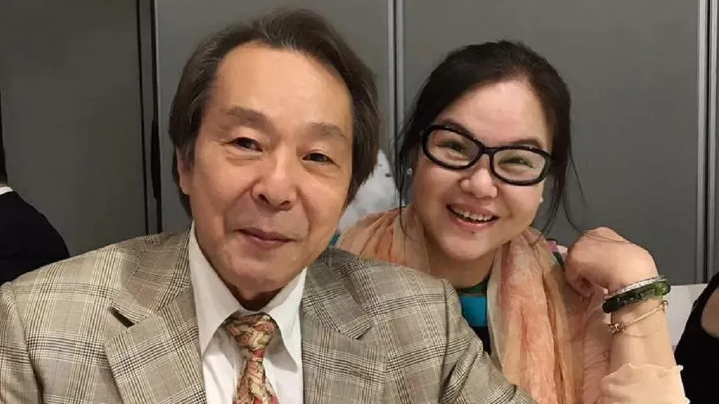 以歌曲《小丑》成名的73歲資深藝人張魁。(圖/張峰奇臉書)