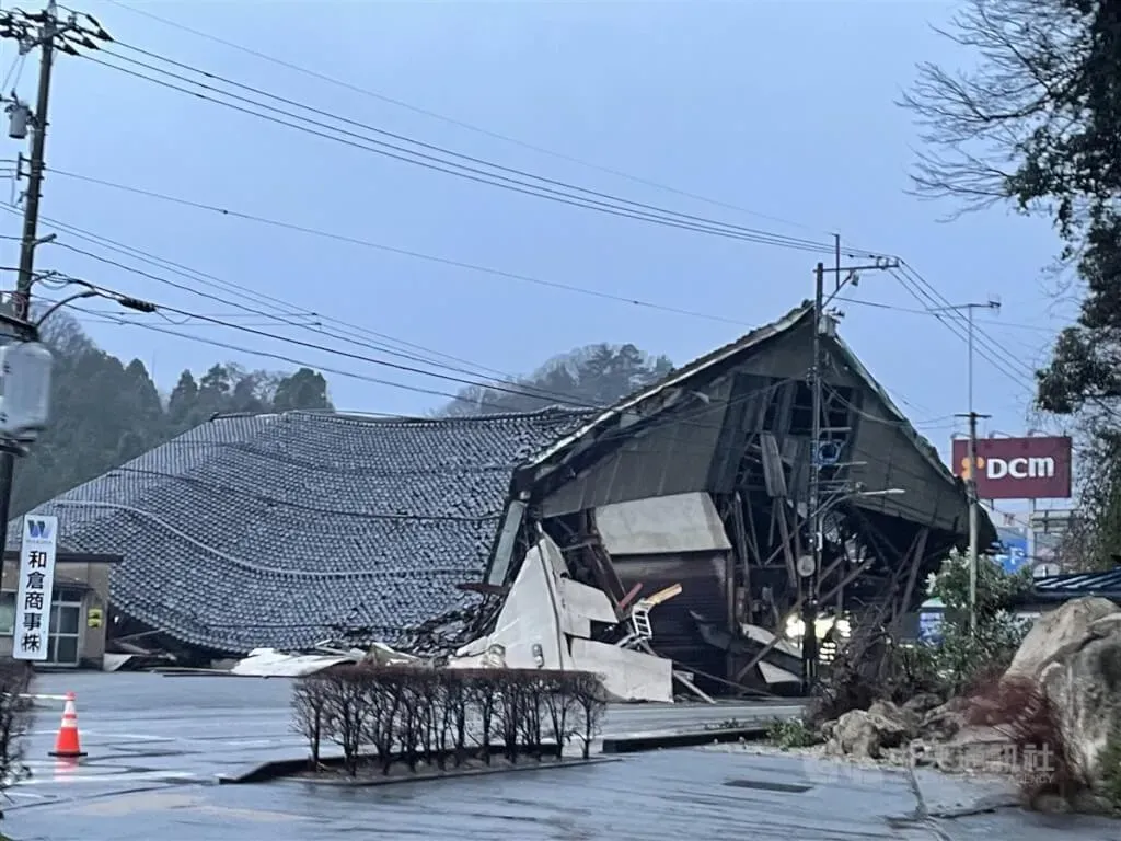日本石川縣元旦發生最大震度7級強震。(圖/中央社)