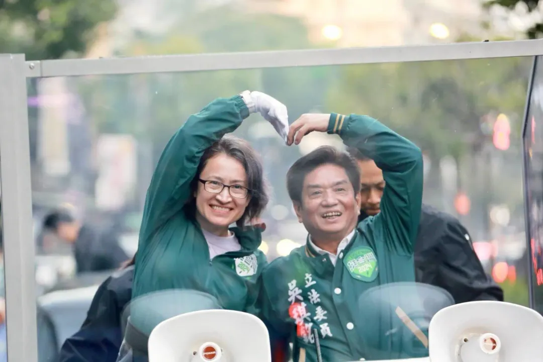 蕭美琴為吳琪銘輔選。（圖/賴清德競辦提供）