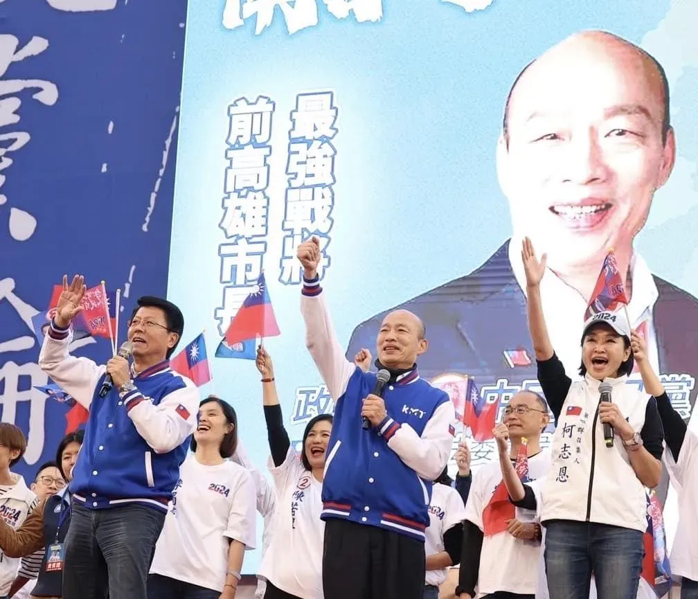 柯志恩7日參加藍營高雄造勢活動。（圖/翻攝柯志恩臉書）