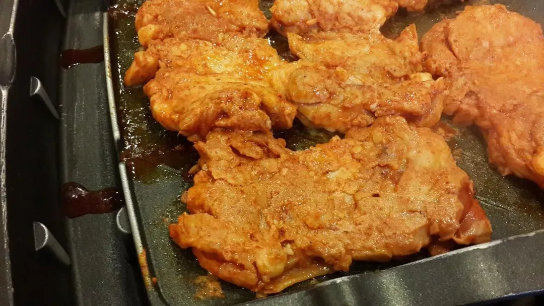 高溫油炸物像是炸雞排、鹽酥雞，食物在高溫烹調下，會變質產生致癌物。（示意圖／pixabay）