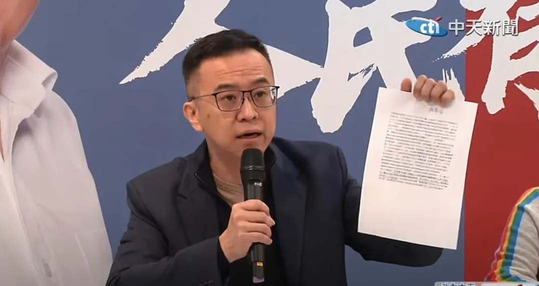 賴苡任點名同黨對手黃子哲。（資料照／中天新聞）