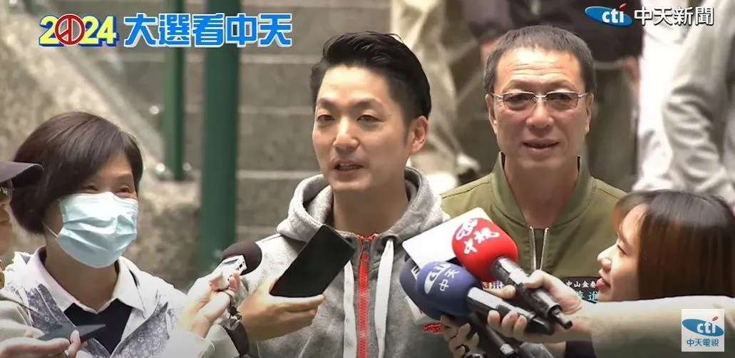蔣萬安感謝選務人員的辛苦付出。（圖／中天新聞）