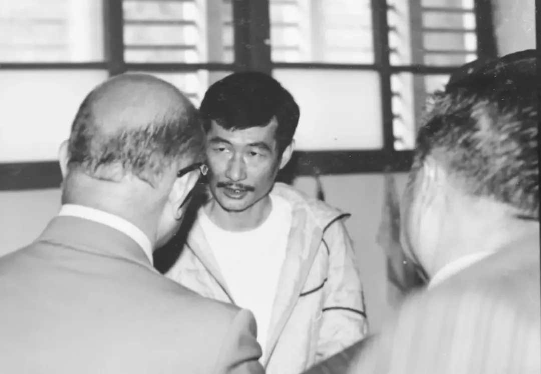施明德在監獄中的照片。(翻攝自施明德臉書)