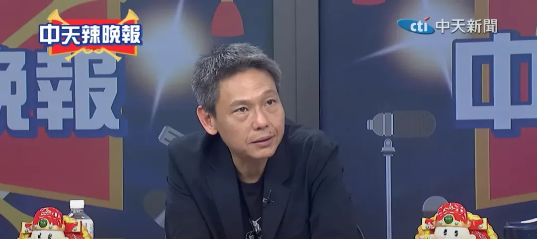 資深媒體人謝寒冰認為，民眾黨的內鬥已經開始了。（圖／中天新聞）