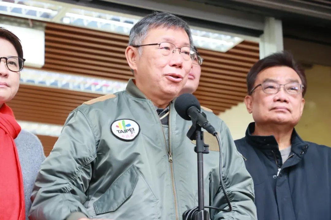 柯文哲每周有兩天在立院黨團辦公室開晨會。(圖/台灣民眾黨提供)