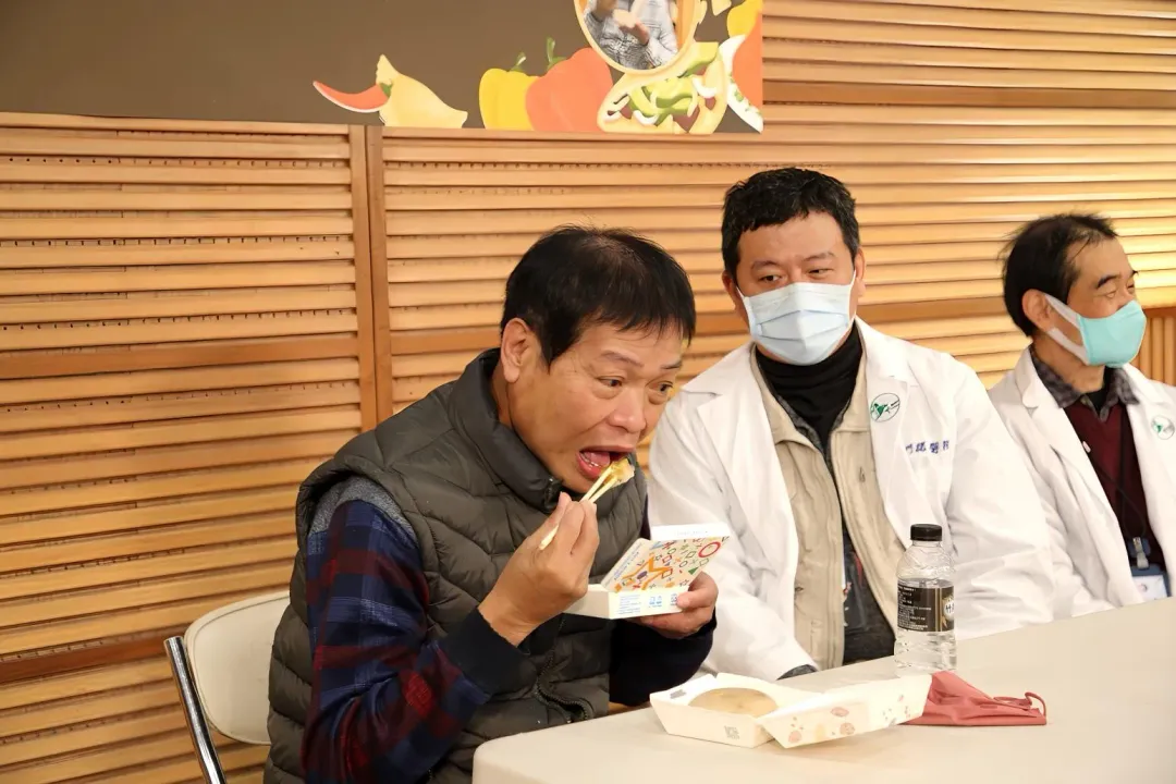 能吃就是福，不能吃簡直生不如死。（圖／門諾醫院）