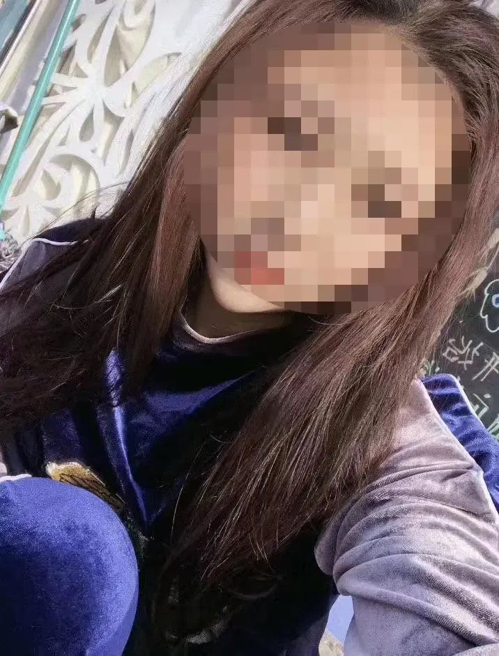 大陸何姓男子在朋友的介紹下認識女子並網戀4年,才發現是好兄弟假扮的。(圖/翻攝澎湃新聞)