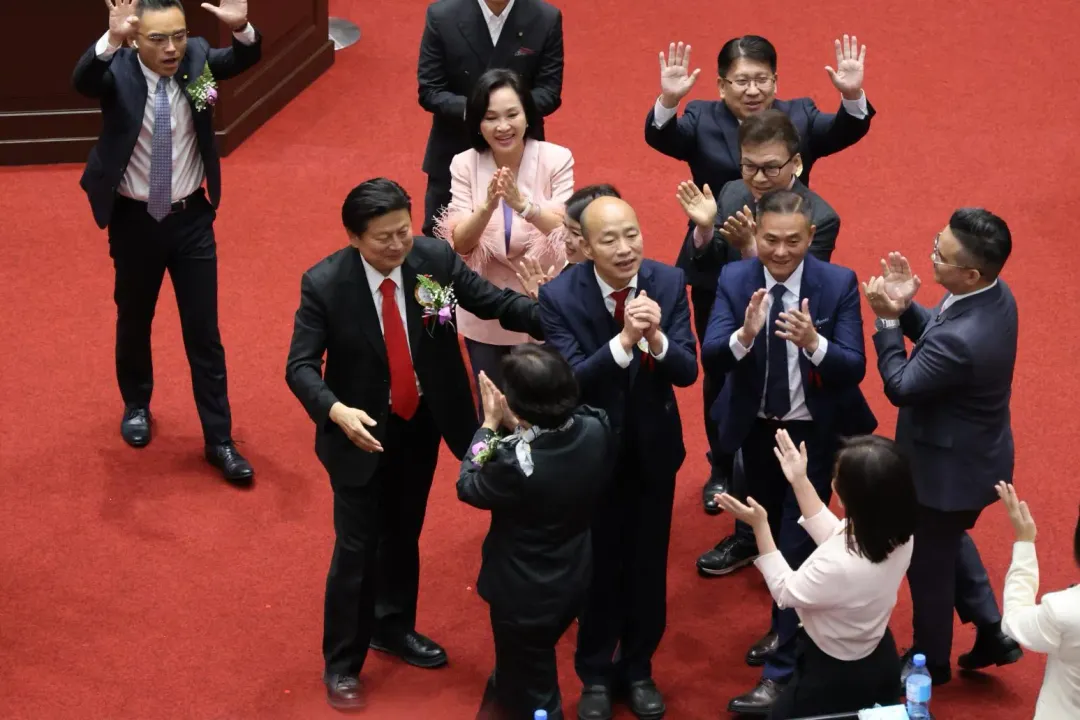 第11屆立委國民黨團。（圖／中天新聞）