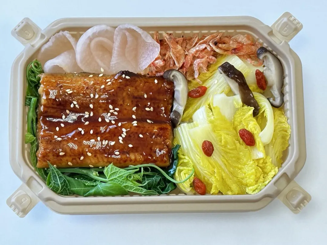 台鐵推新款「鰻魚便當」限量發售。(圖/台鐵提供)