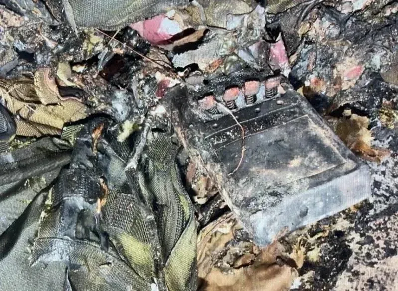 劉尚燁用遙控電子點火裝置縱火。(圖/翻攝畫面)