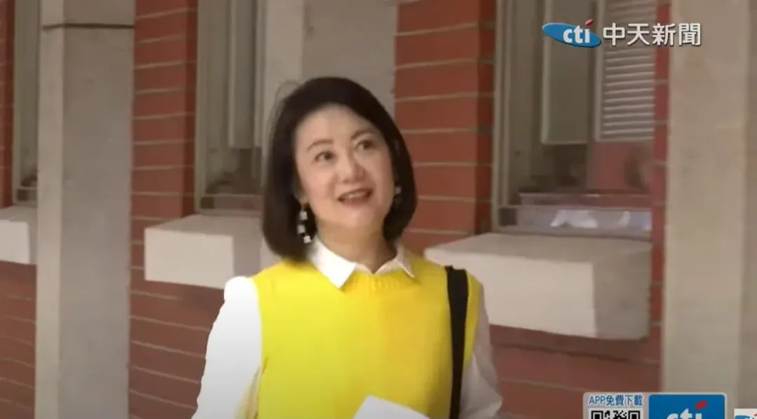 前立委郭正亮也點名吳思瑤當了幹事長之後開始語無倫次。(圖/中天新聞)