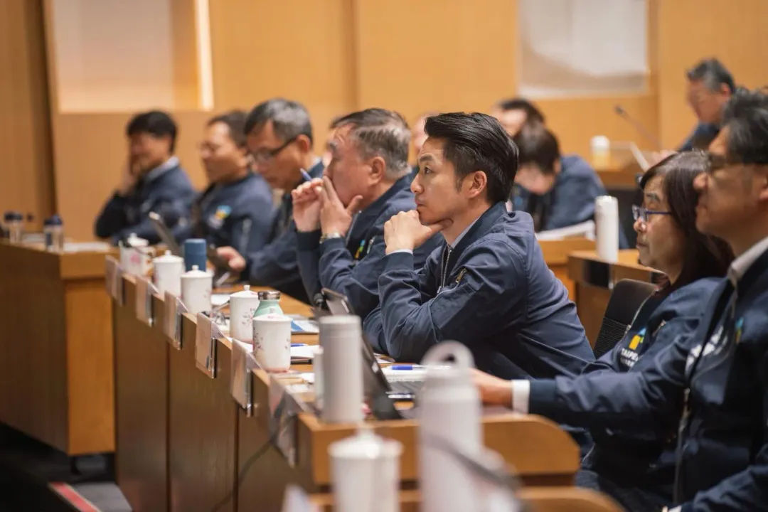 台北市長蔣萬安要求市府同仁都要主動積極。(圖/翻攝自蔣萬安臉書)