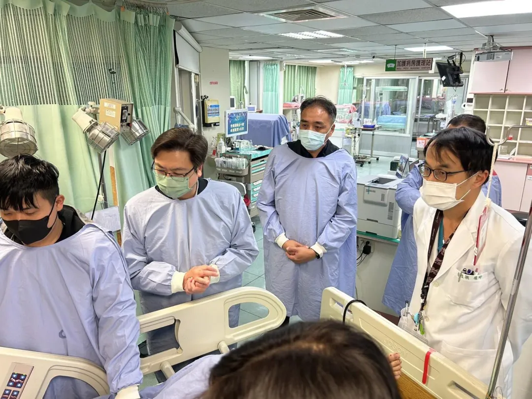院內醫護人員皆為姊姊集氣祈禱。（圖／彰化秀傳醫院提供）