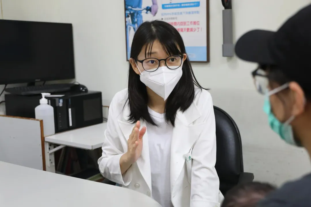 楊筱惠醫師呼籲，若家長發現孩子有異食的傾向，除了制止他的行為，也需關心孩子的心理狀況，必要時尋求專業醫療的協助，幫助孩子早日恢復健康。（圖／花蓮慈濟醫院）