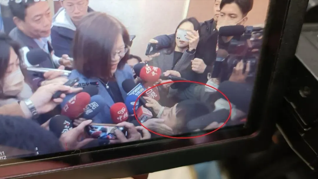 管碧玲對於專案報告名稱有意見進而擅自更改。（資料照／中天新聞）