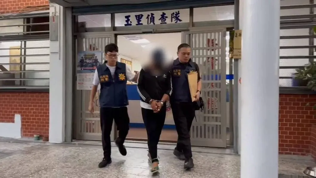 張嫌想跟前女友復合不成打她弟弟，被移送法辦。（圖／翻攝畫面）