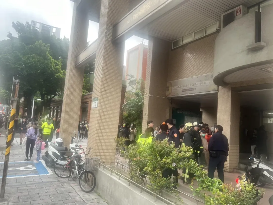 新北家防中心表示，醉鬧社會局男子是家暴個案，老婆為了自身安全6日已離家。（圖／翻攝畫面）
