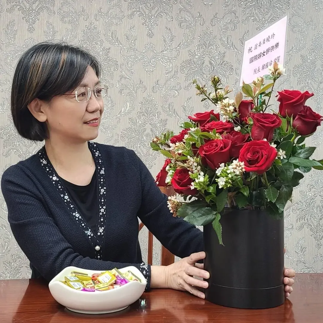 翁曉玲自曝連日來遭到網襲韓國瑜的溫暖友情讓她更有勇氣去面對這一切。（圖／翁曉玲臉書）